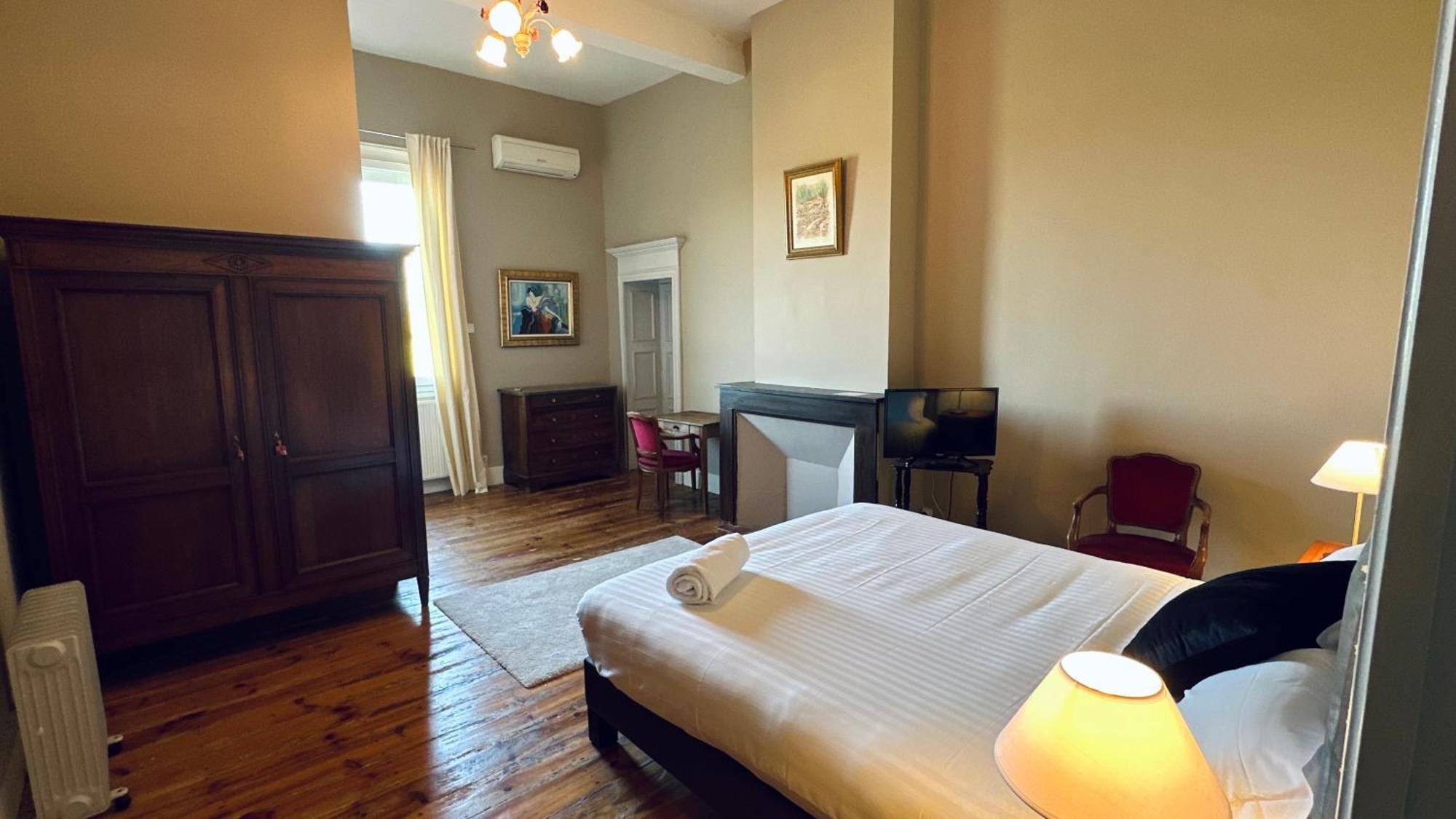 Hotel Le Manoir De Lisle Zewnętrze zdjęcie